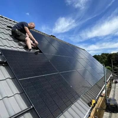Solar panel maintenance and servicing